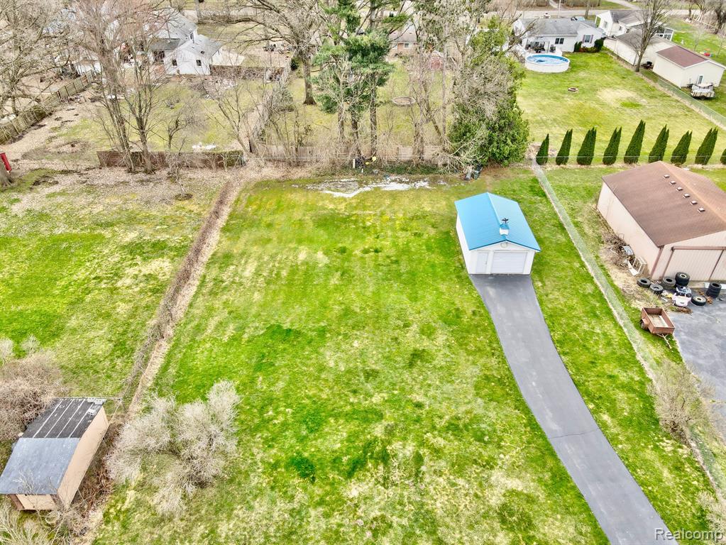 4304 Lapeer Road Burton, MI 48509 - Photo 43 of 49 Gallery Image 43