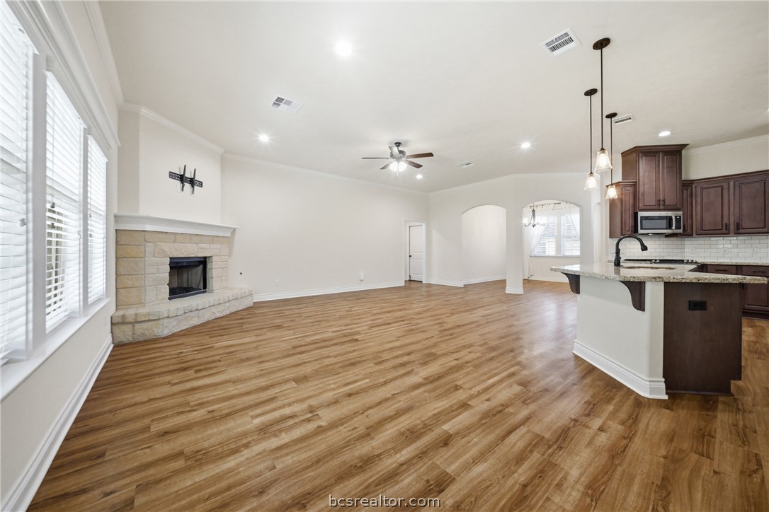4816 Knight Drive Bryan, TX 77802 - Photo 18 of 42 Gallery Image 18
