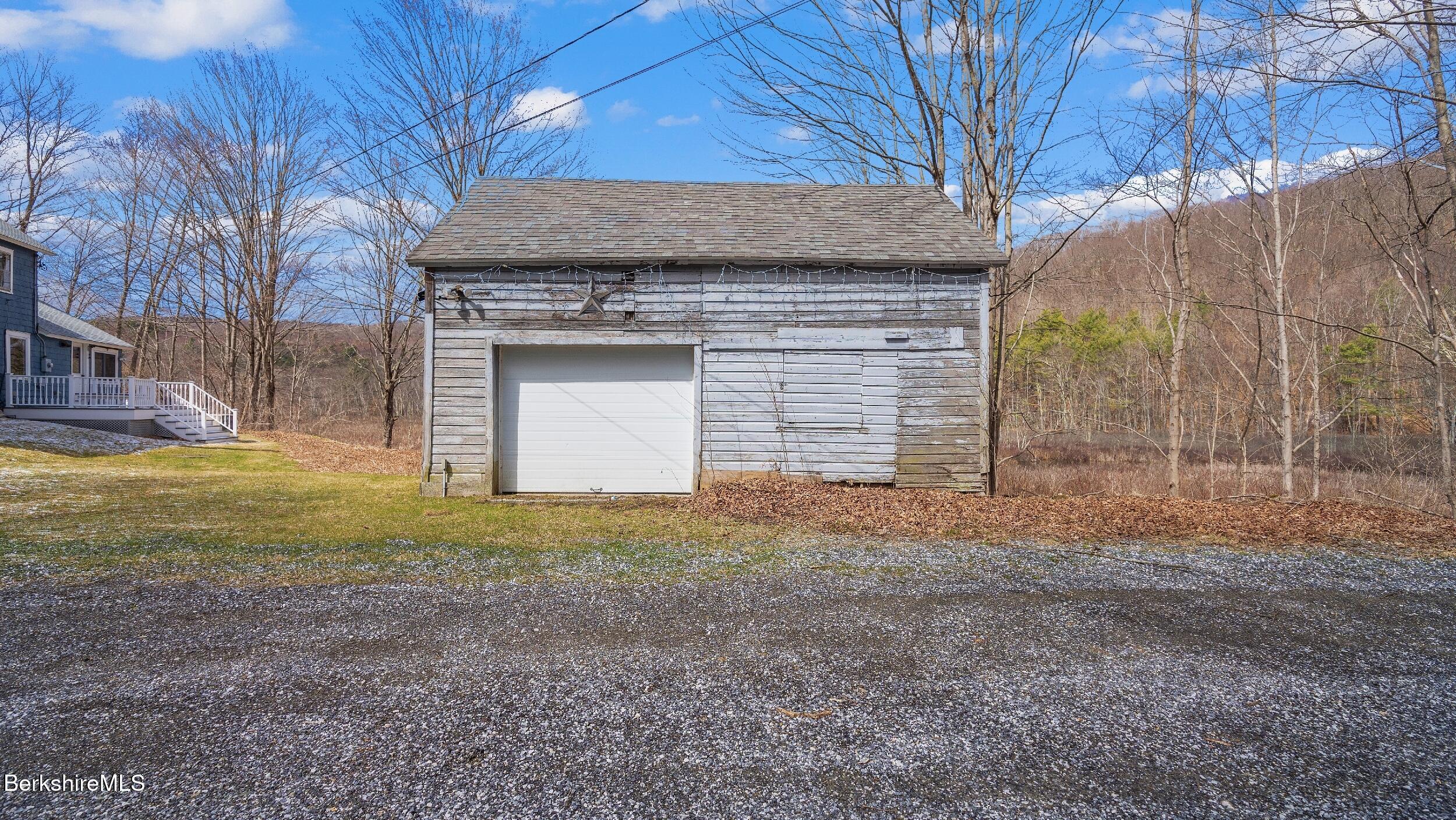 6 Bryan Road West Stockbridge, MA 01266 - Photo 46 of 53 Barn