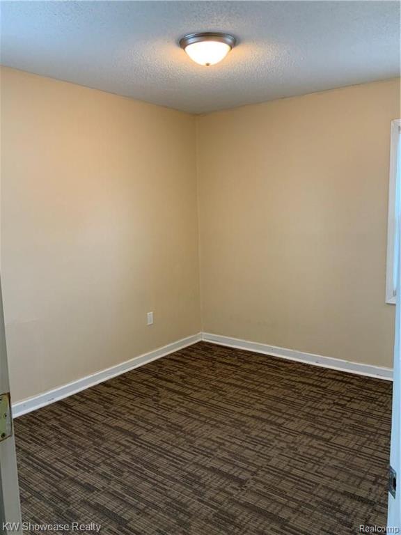 25645 Rosenbusch Boulevard Warren, MI 48089 - Photo 13 of 24