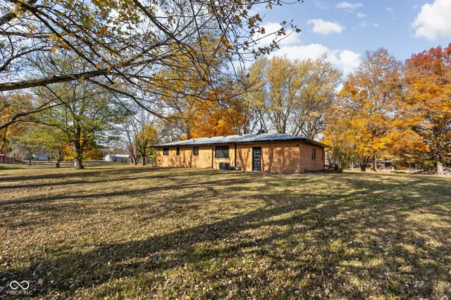 $364,000 | 6498 Baldauf Drive, Pittsboro, IN 46167