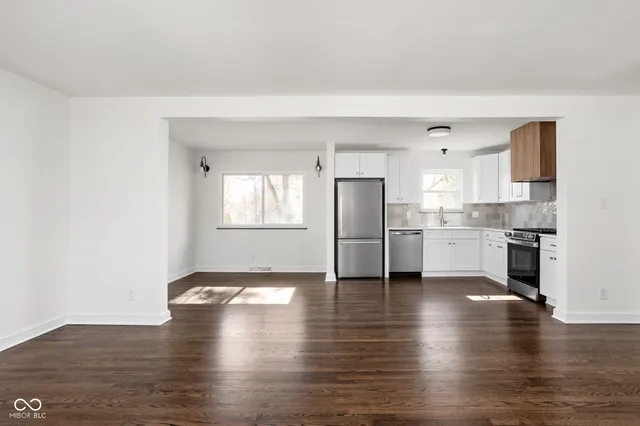 $364,000 | 6498 Baldauf Drive, Pittsboro, IN 46167