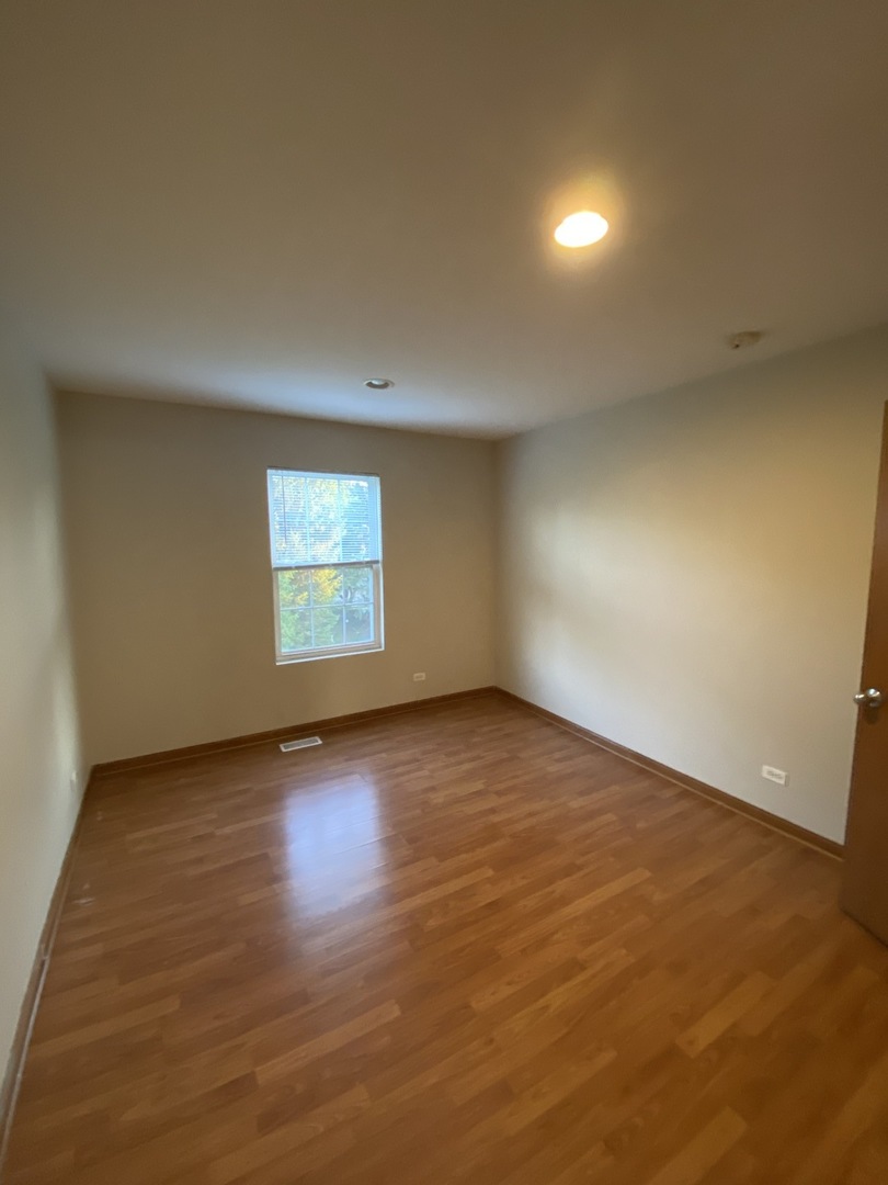 610 Springbrook Trail North, Unit 610 Oswego, IL 60543 - Photo 9 of 11