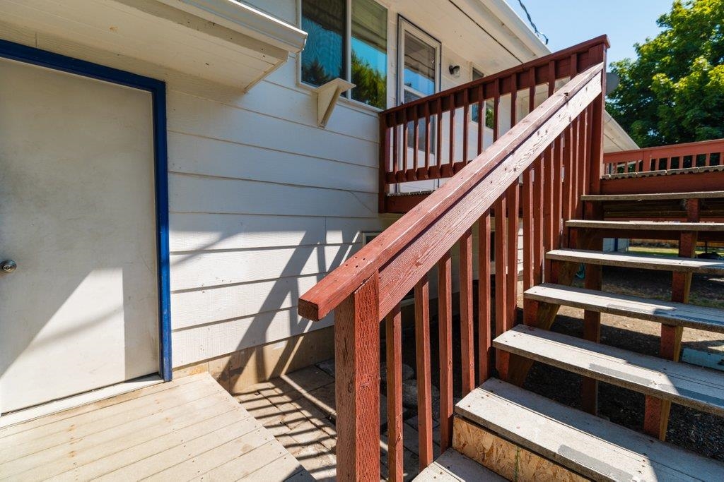 817 North Van Marter Road Spokane Valley, WA 99206 - Photo 26 of 44