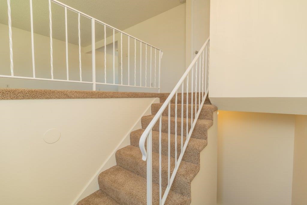 817 North Van Marter Road Spokane Valley, WA 99206 - Photo 3 of 44