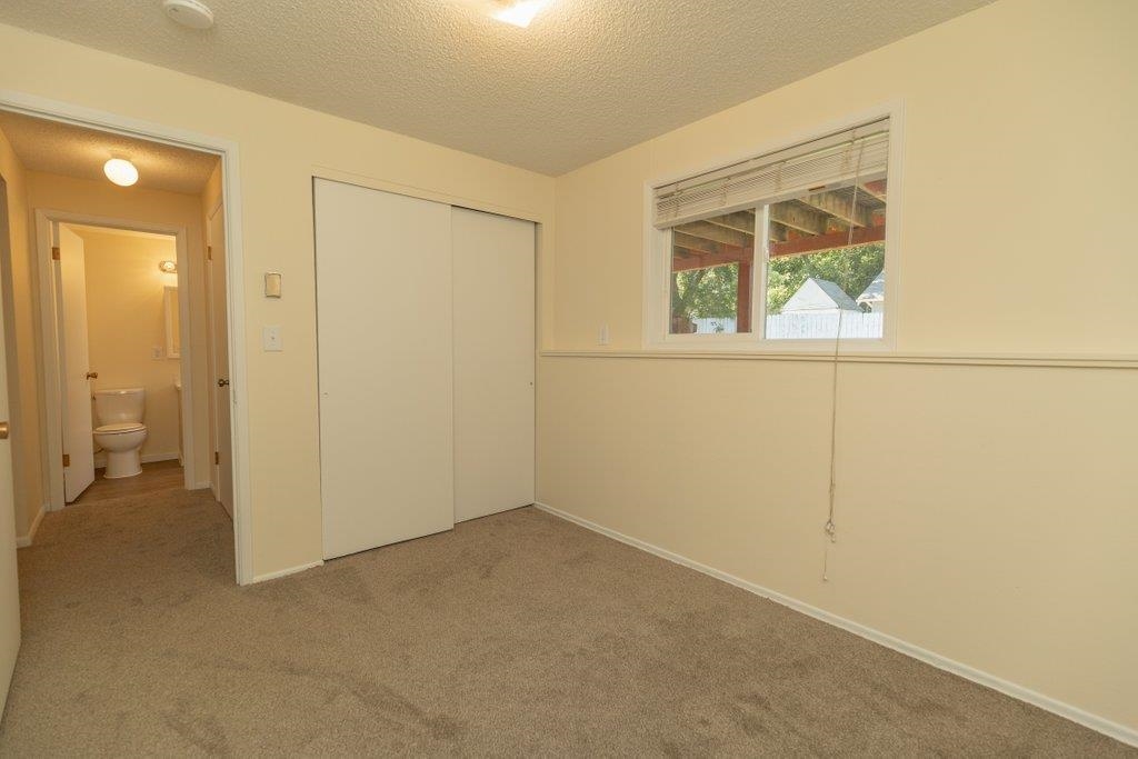 817 North Van Marter Road Spokane Valley, WA 99206 - Photo 36 of 44