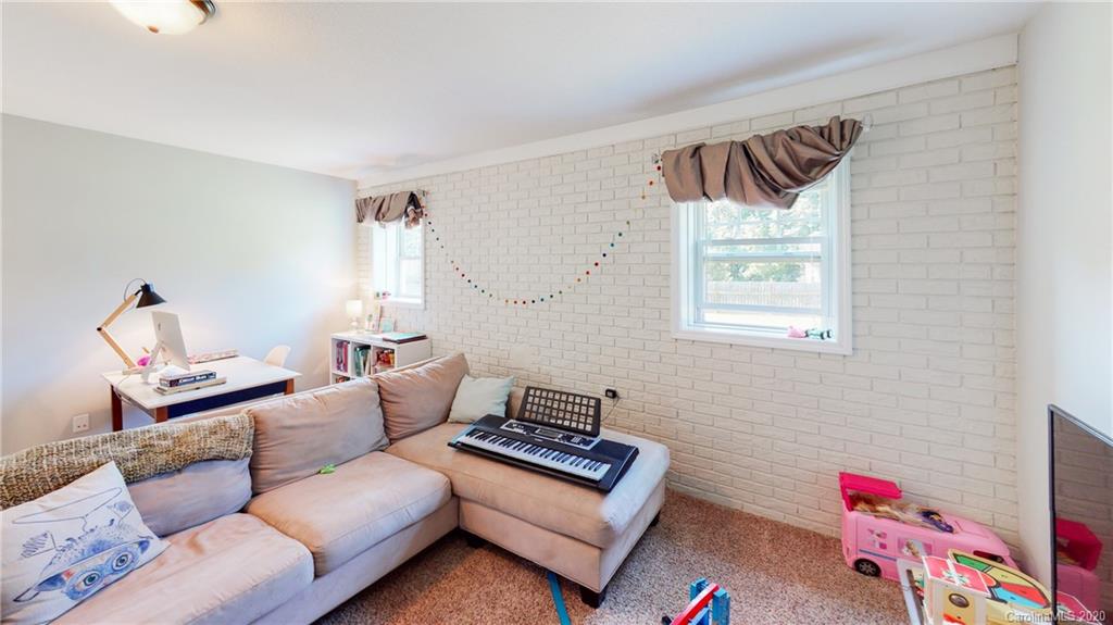 2401 Riceville Road Asheville, NC 28805 - Photo 22 of 28 Gallery Image 22