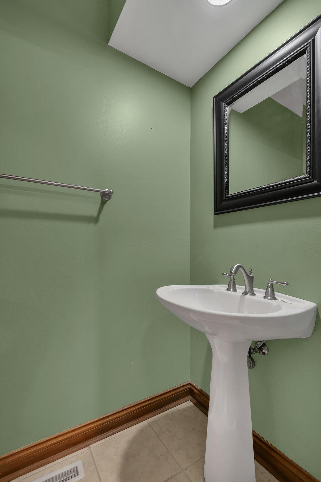 5237 Cosgray Road Dublin, OH 43016 - Photo 14 of 57 Half Bath