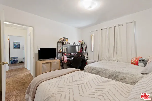 $1,395,000 | 3728 Redondo Beach Boulevard, Torrance, CA 90504