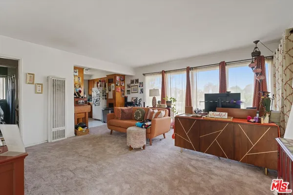 $1,395,000 | 3728 Redondo Beach Boulevard, Torrance, CA 90504