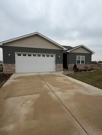 $2,600 | 3910 Infield Street, Portage, IN 46368