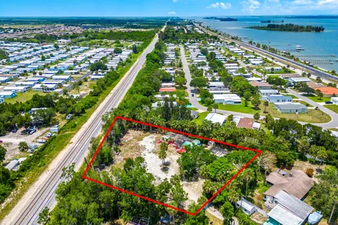 $639,000 | 7680 Highway 1, Micco, FL 32976