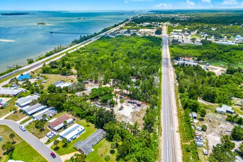 $639,000 | 7680 Highway 1, Micco, FL 32976