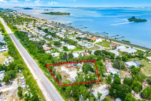 $639,000 | 7680 Highway 1, Micco, FL 32976