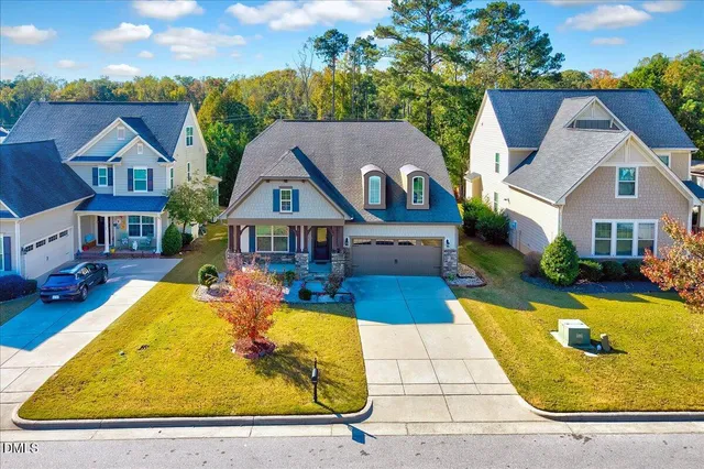 $650,000 | 1464 Padstone Drive, Apex, NC 27502