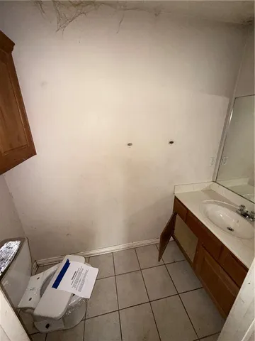 $112,000 | 1105 West Davis Street, Hearne, TX 77859