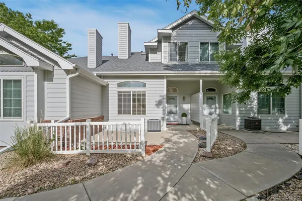 $329,900 | 24 Lindenwood Circle, Johnstown, CO 80534