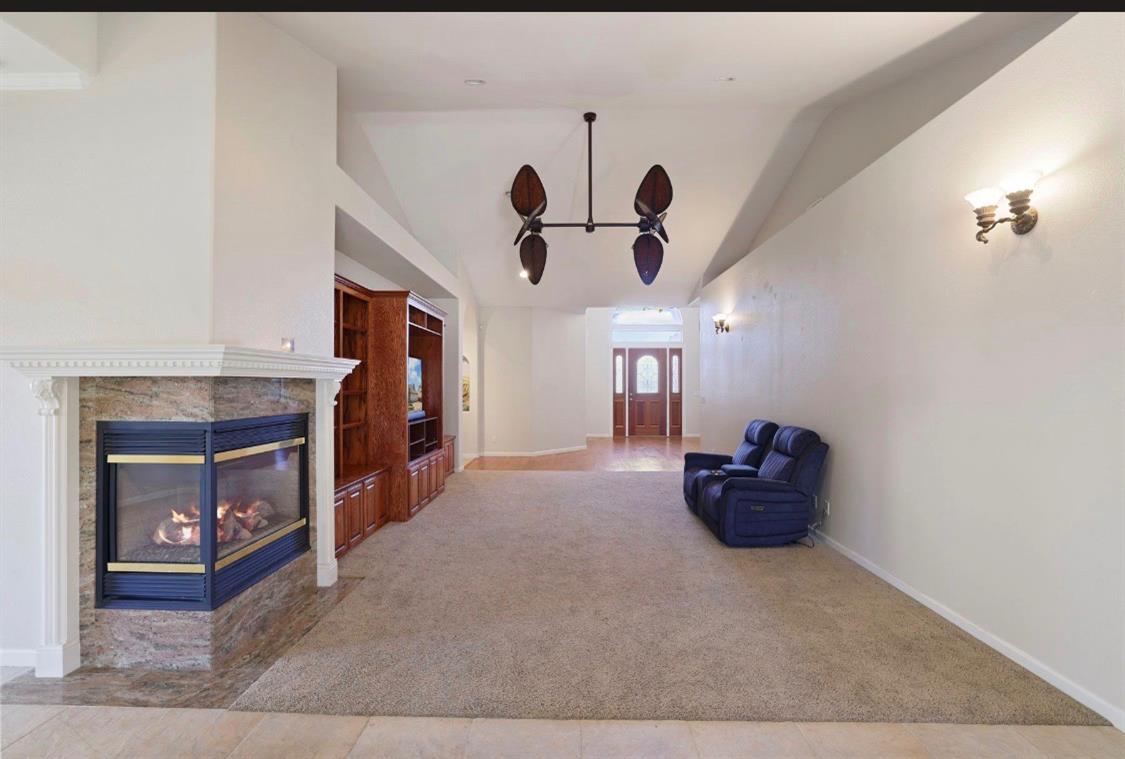 1864 Miriam Way Ripon, CA 95366 - Photo 6 of 43 Gallery Image 6
