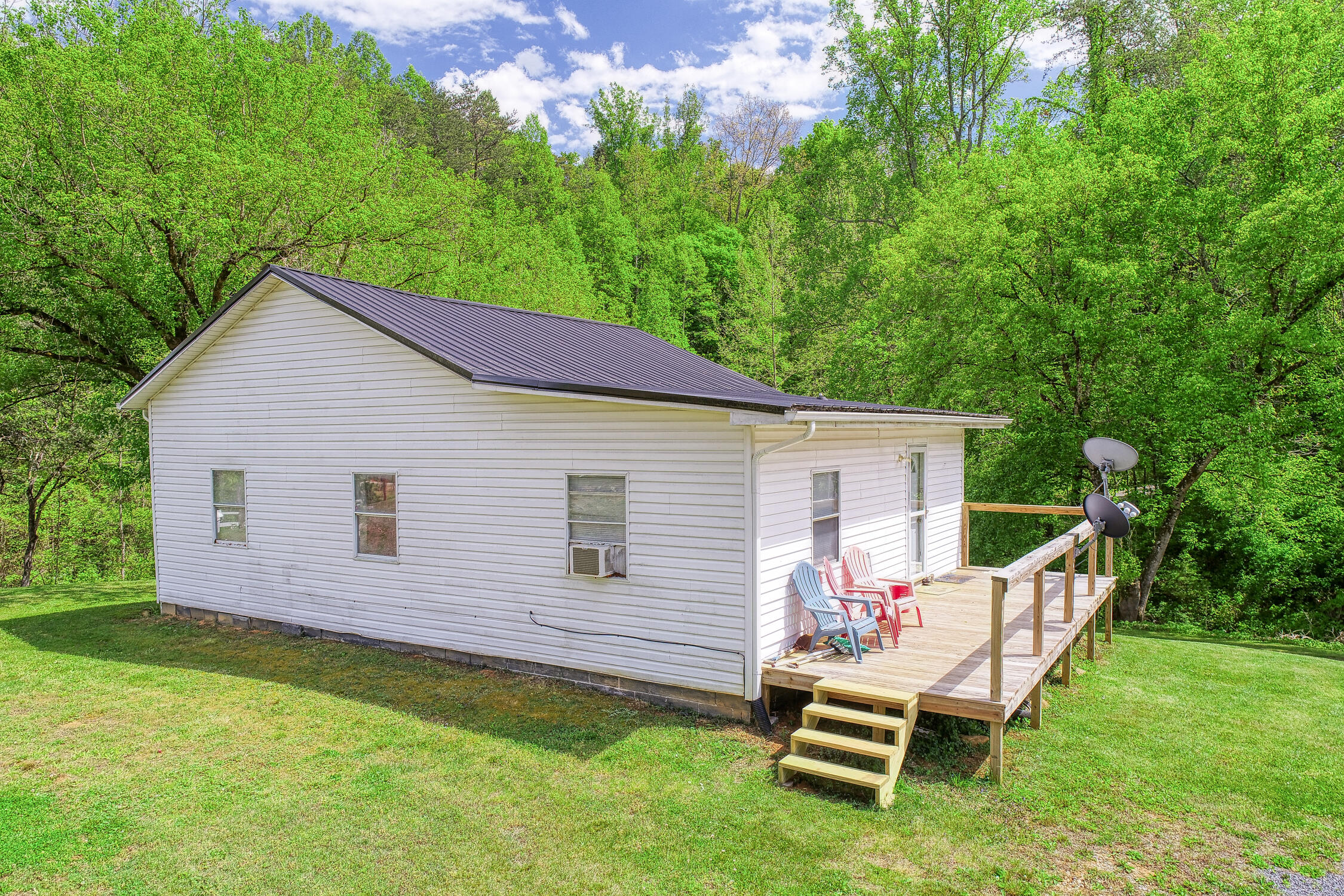 720 Speedwell Road Bulls Gap, TN 37711 - Photo 4 of 23 Fobber. Speedwell. Bulls Gap MLSa (3 of