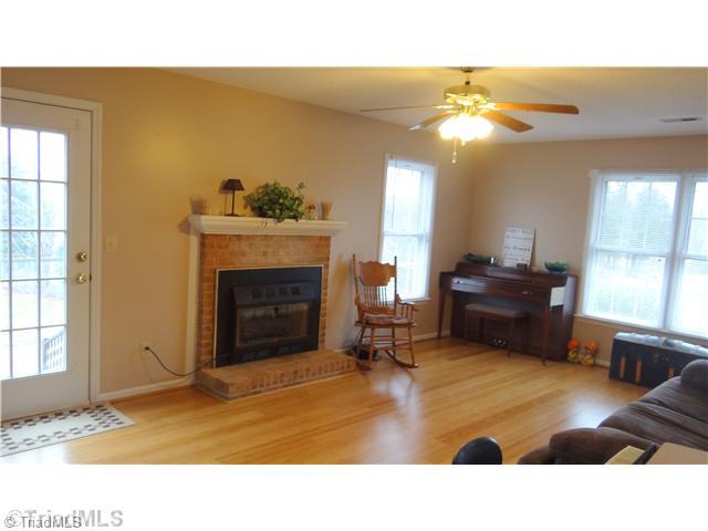 5746 Rolling Meadows Road Randleman, NC 27317 - Photo 3 of 15 Den/Family/Great Room.