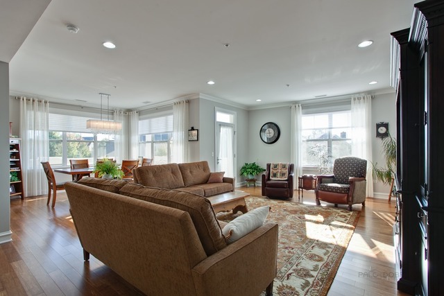 970 Harris Road, Unit 221 Grayslake, IL 60030 - Photo 11 of 31