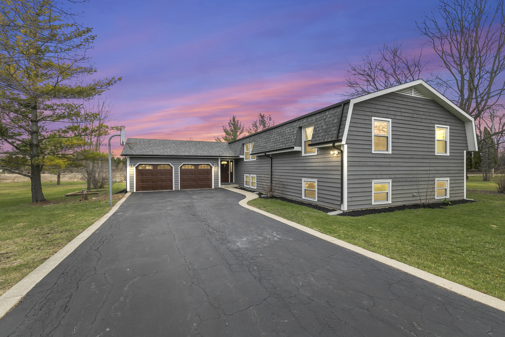 22 North High Point Road Round Lake, IL 60073 - Photo 1 of 32 Gallery Image 1
