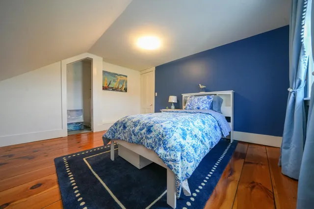 $829,900 | 219 Middle Road, Skowhegan, ME 04976