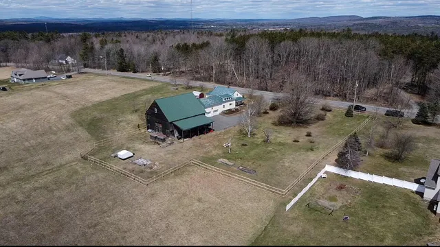 $829,900 | 219 Middle Road, Skowhegan, ME 04976