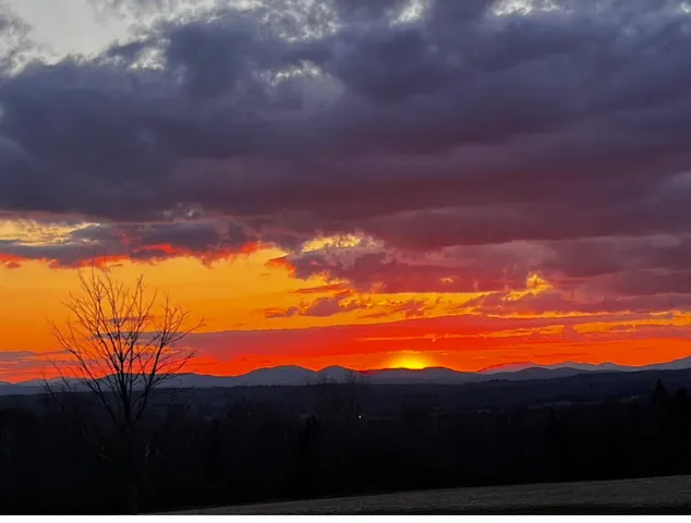 $829,900 | 219 Middle Road, Skowhegan, ME 04976