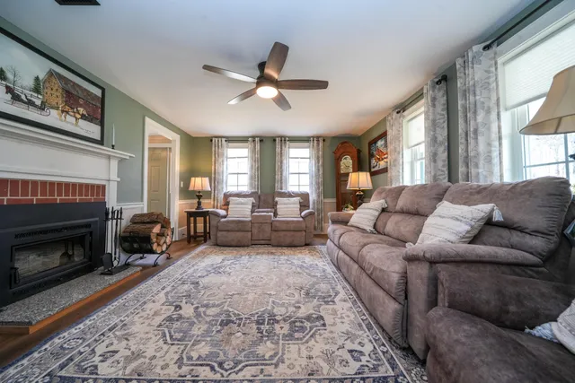 $829,900 | 219 Middle Road, Skowhegan, ME 04976