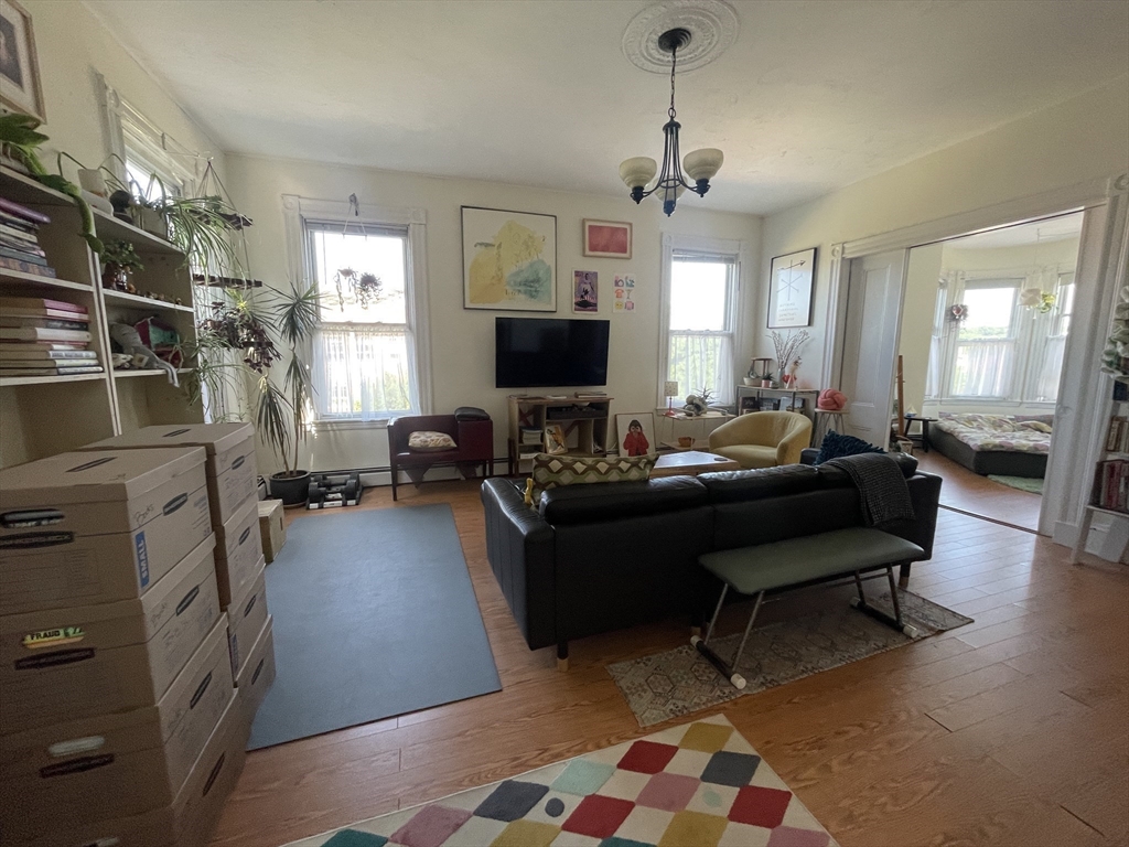 2 Linden Street, Unit 2 Brookline, MA 02445 - Photo 7 of 22 Gallery Image 7