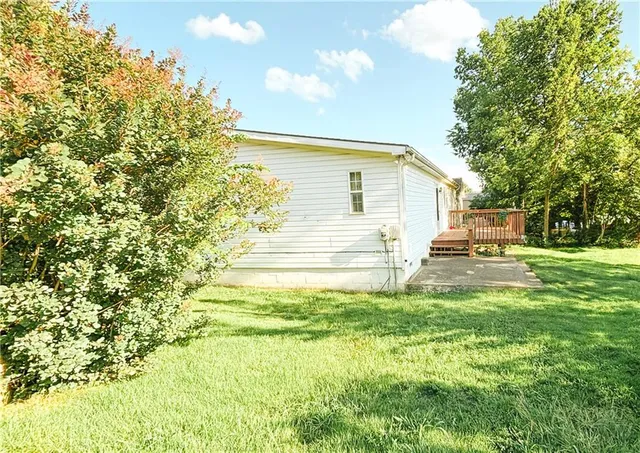 $215,000 | 1 Deepwoods Drive, Linn Valley, KS 66040