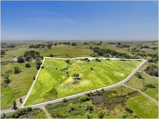 $880,000 | 7497 McCourtney Road, Lincoln, CA 95648