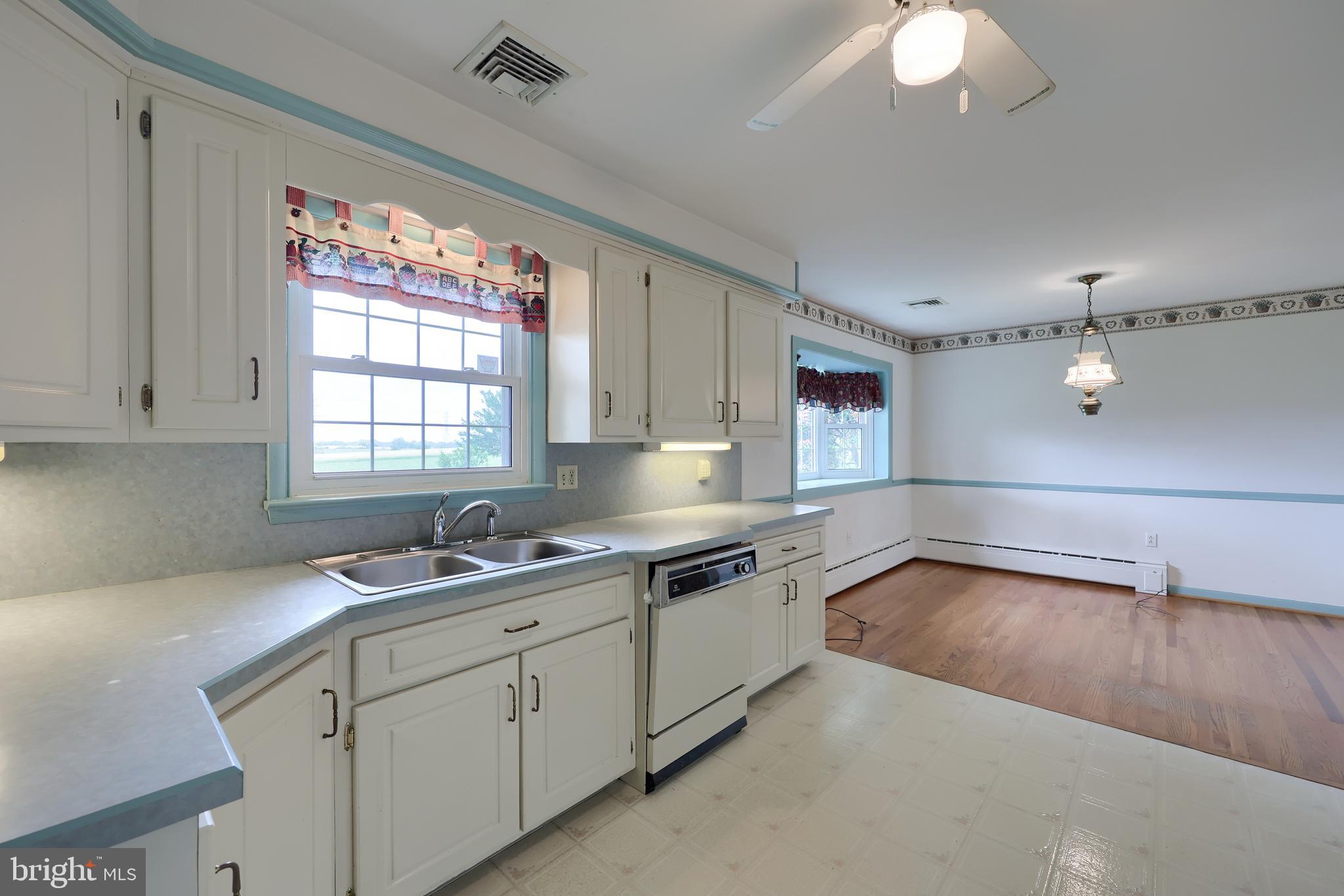 124 Sprecher Road Willow Street, PA 17584 - Photo 15 of 49 Gallery Image 15