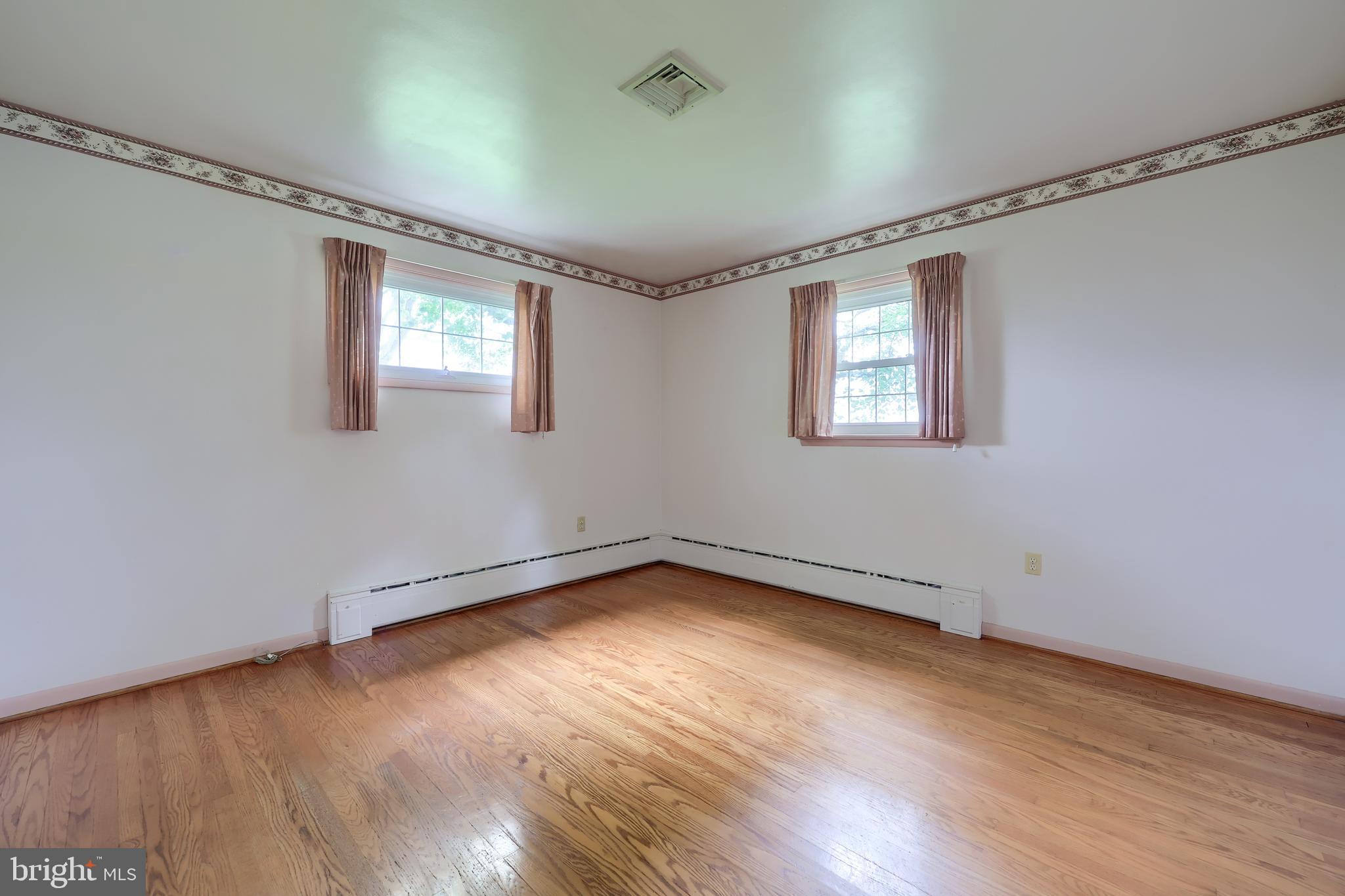 124 Sprecher Road Willow Street, PA 17584 - Photo 25 of 49 Gallery Image 25