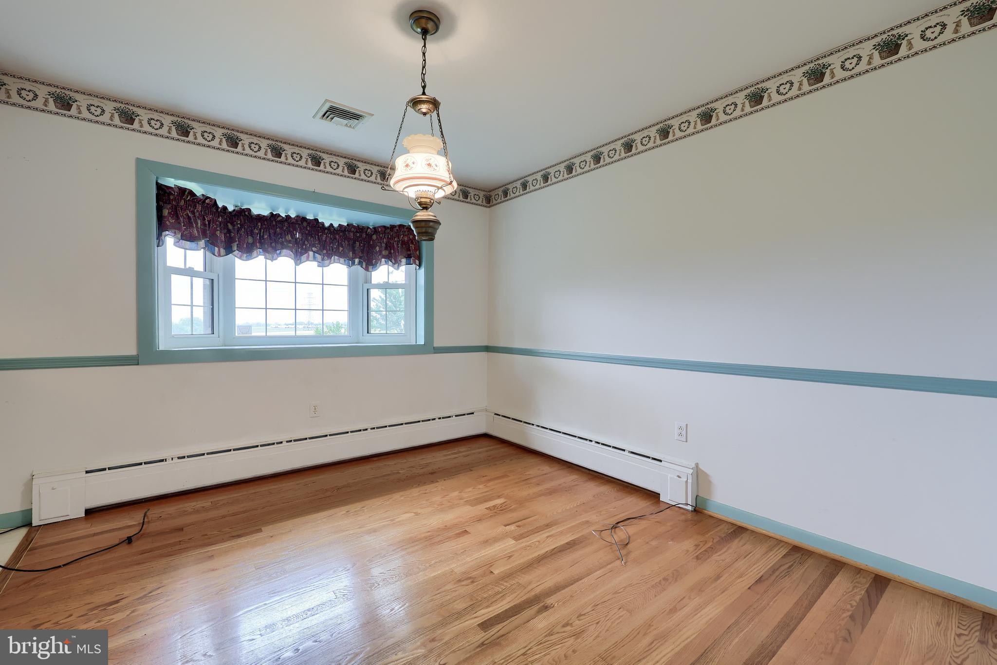 124 Sprecher Road Willow Street, PA 17584 - Photo 8 of 49 Gallery Image 8