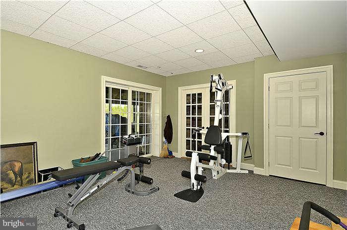 929 Western Road Cockeysville, MD 21030 - Photo 23 of 30 Interior (General)