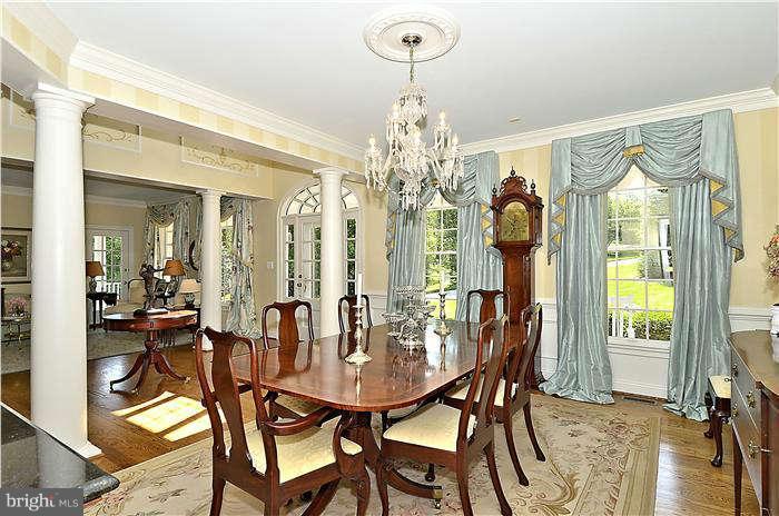 929 Western Road Cockeysville, MD 21030 - Photo 6 of 30 Dining Room