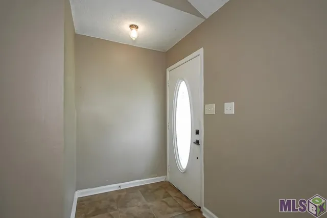 $234,900 | 25790 Oak Alley Drive, Holden, LA 70744