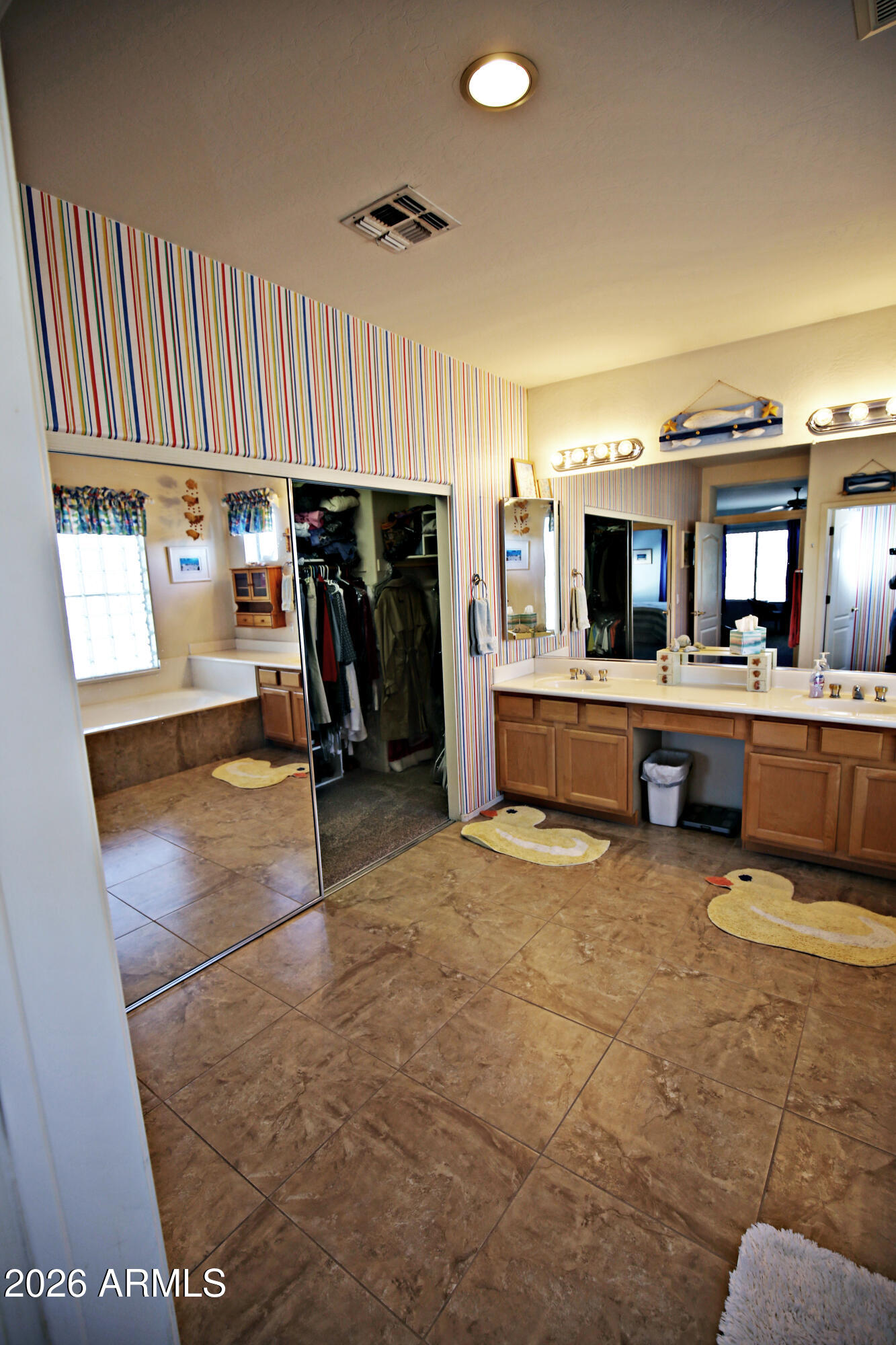 1285 North Evergreen Street Gilbert, AZ 85233 - Photo 11 of 19 IMG_5242