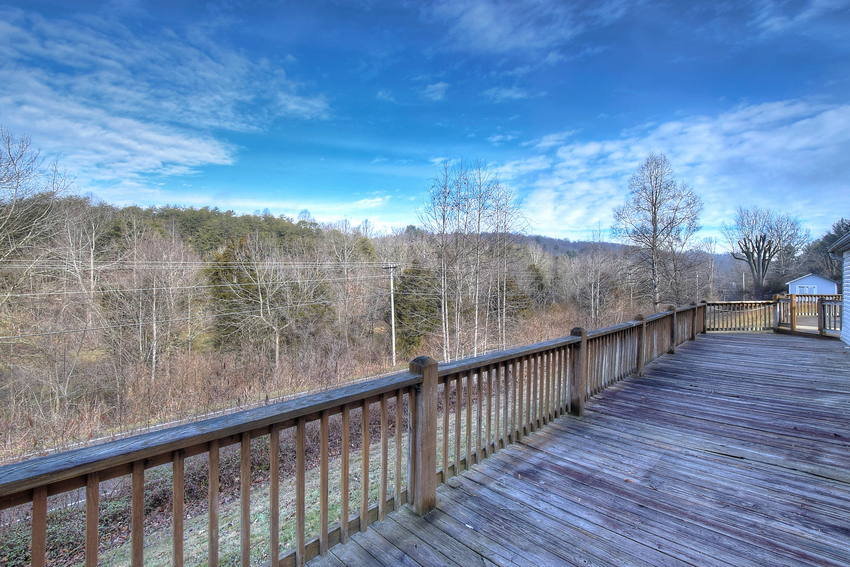 104 Bill Bennett Road Johnson City, TN 37604 - Photo 3 of 31 DSC_0016_7_8