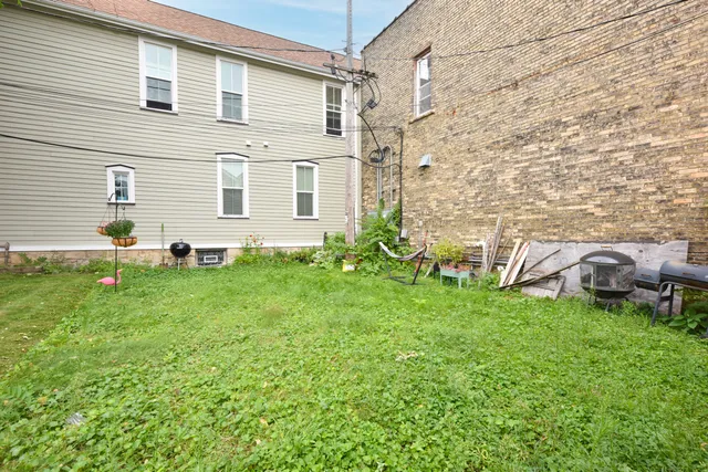 $2,100 | 1949 North Dr. Martin Luther King Jr. Drive, Milwaukee, WI 53212