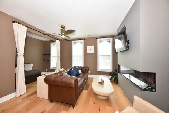 $2,100 | 1949 North Dr. Martin Luther King Jr. Drive, Milwaukee, WI 53212