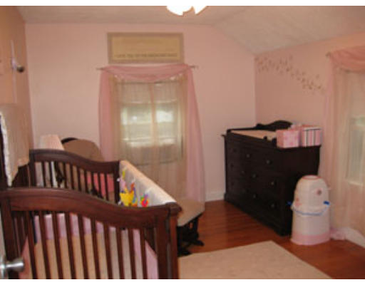 73 Shiretown Road Dedham, MA 02026 - Photo 11 of 20 Gallery Image 11
