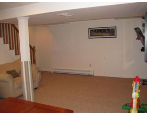 73 Shiretown Road Dedham, MA 02026 - Photo 18 of 20 Gallery Image 18