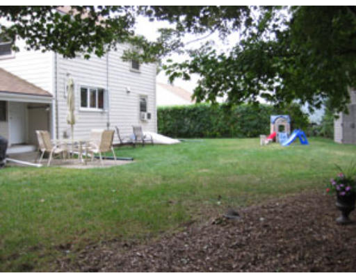 73 Shiretown Road Dedham, MA 02026 - Photo 20 of 20 Gallery Image 20