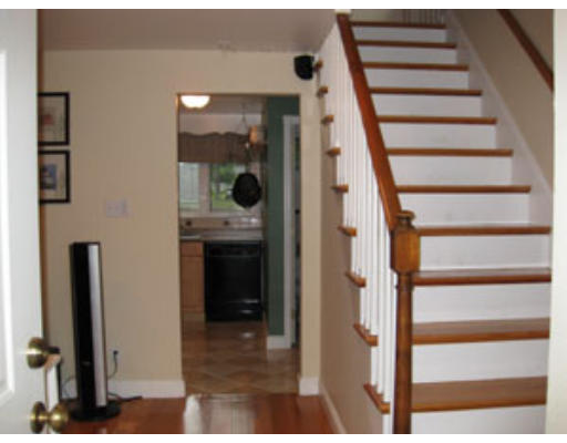 73 Shiretown Road Dedham, MA 02026 - Photo 8 of 20 Gallery Image 8