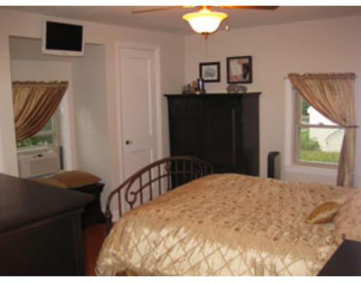 73 Shiretown Road Dedham, MA 02026 - Photo 10 of 20 Gallery Image 10