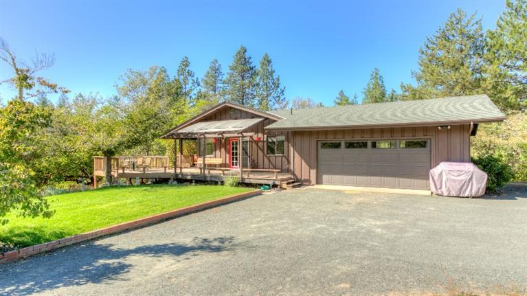 2294 Stringer Gap Road Grants Pass, OR 97527 - Photo 1 of 35 Primary Photo