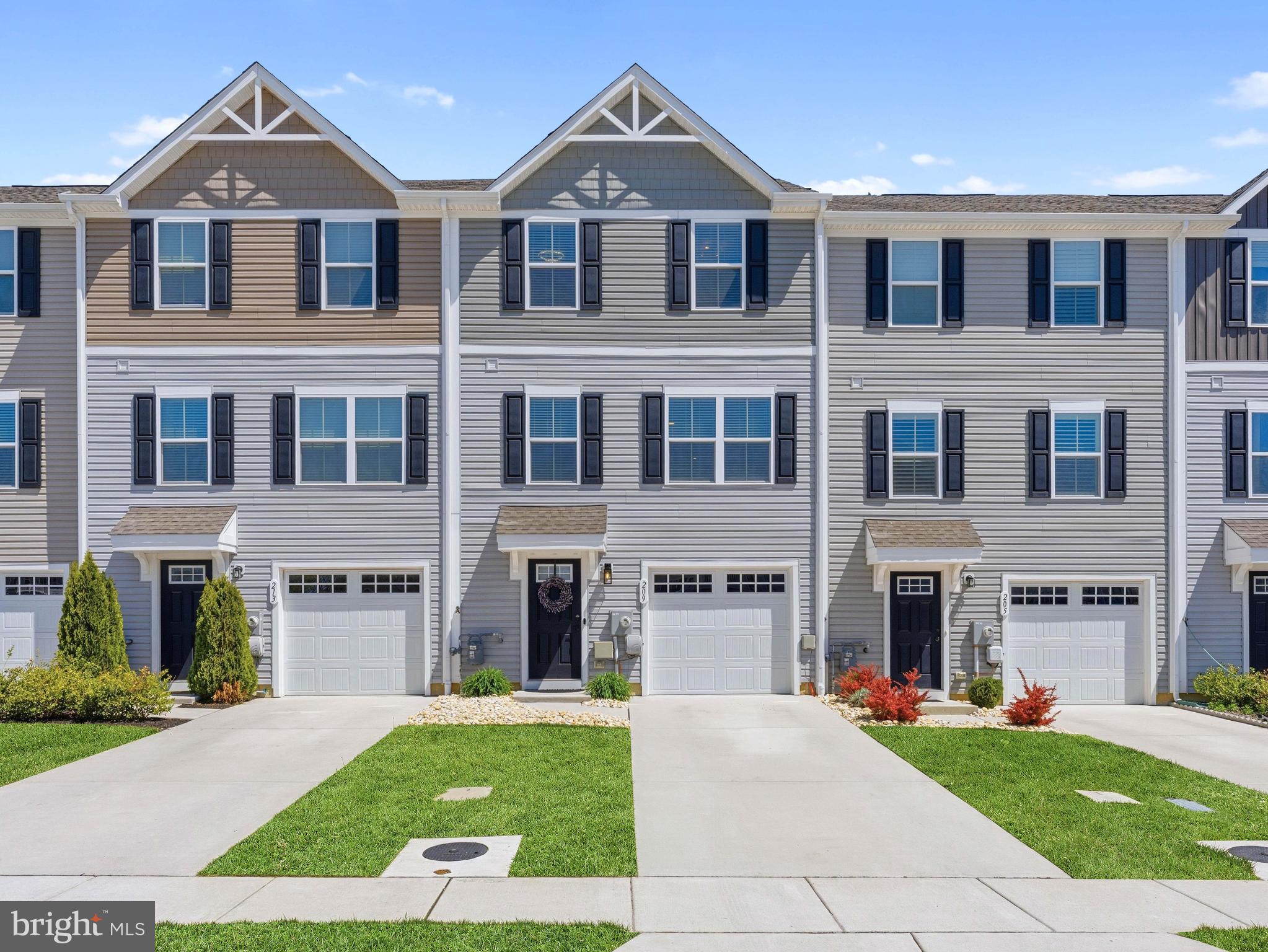 209 Comfort Road Williamstown, NJ 08094 - Photo 1 of 36 Gallery Image 1